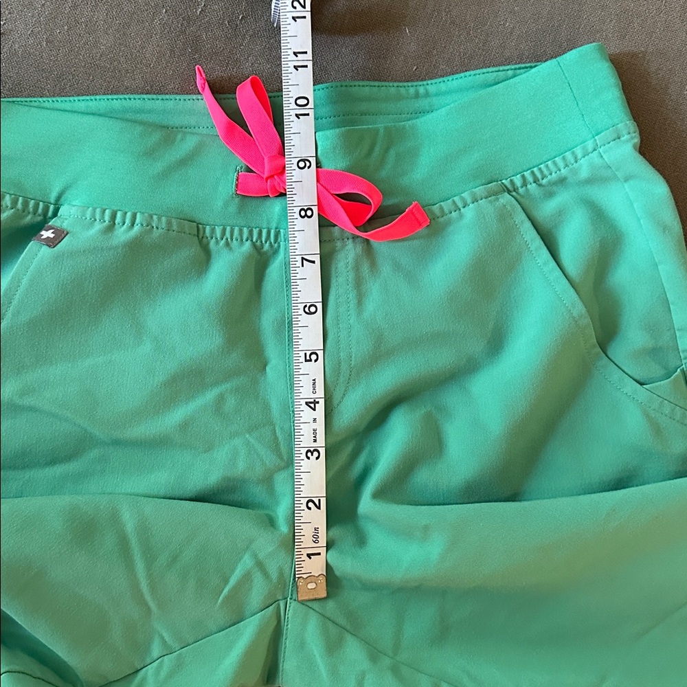 Figs Technical Collection Set - Picture 14 of 15